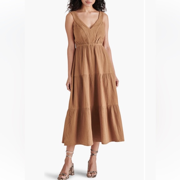 Steve Madden Dresses & Skirts - STEVE MADDEN Amira Tiered Cotton Midi Dress